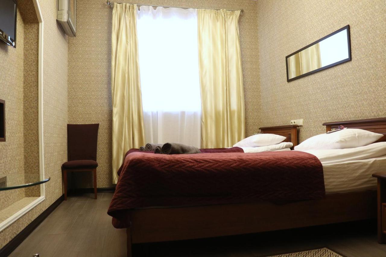 Bogdanov Yar Hotel Kiew Exterior foto